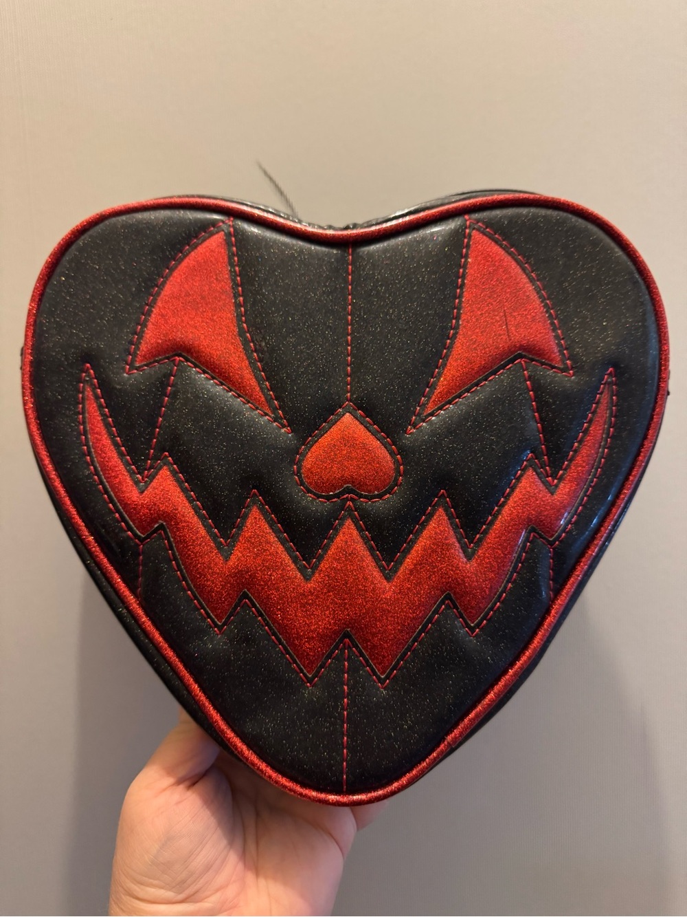 Love Pain and Stitches Black & Red Heart Jack-O'-Lantern Bag